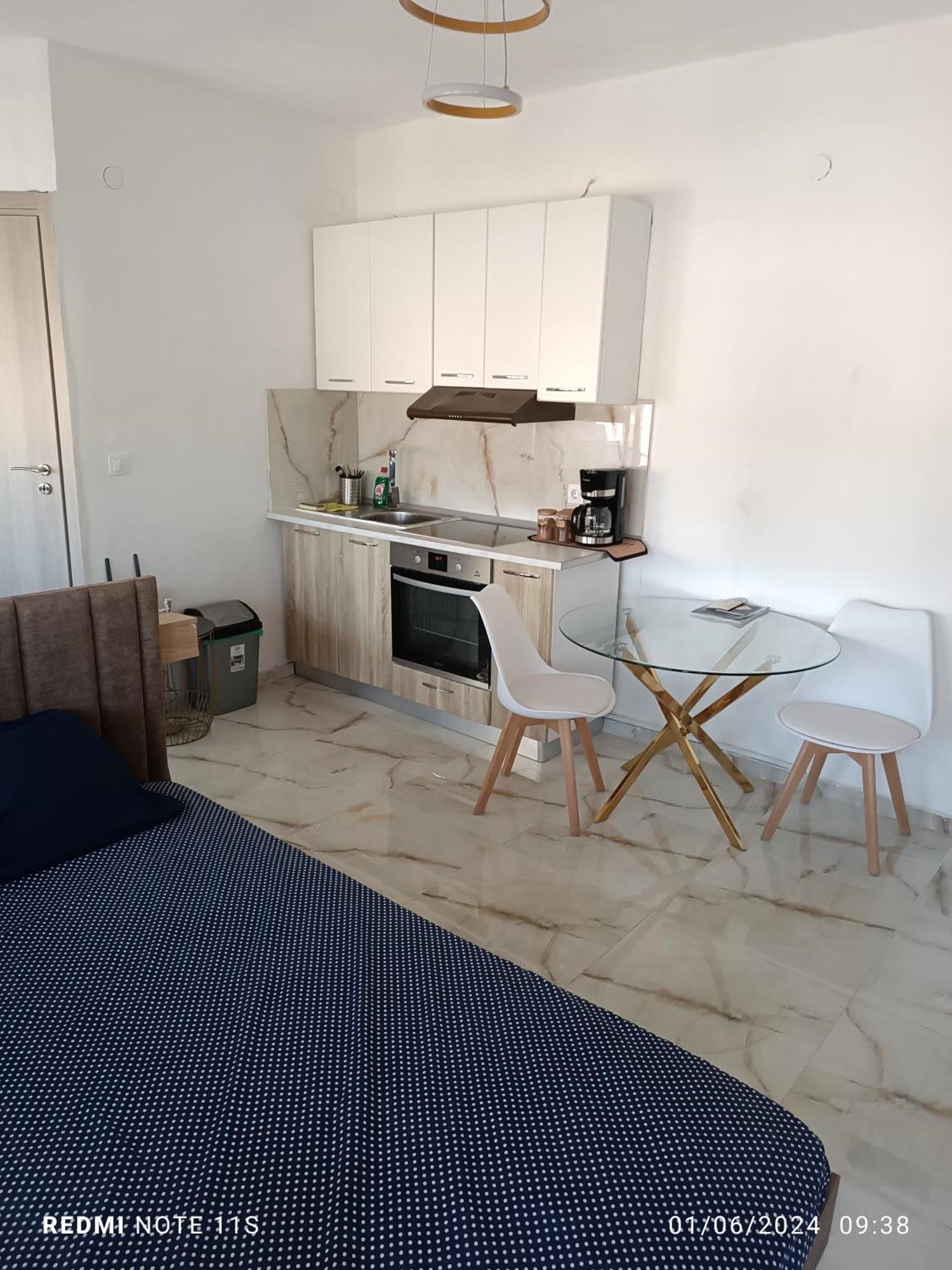 Zara'S Boutique Apartment Tesalonika Bagian luar foto